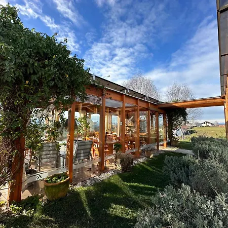 Angelina Bed & Breakfast 4*