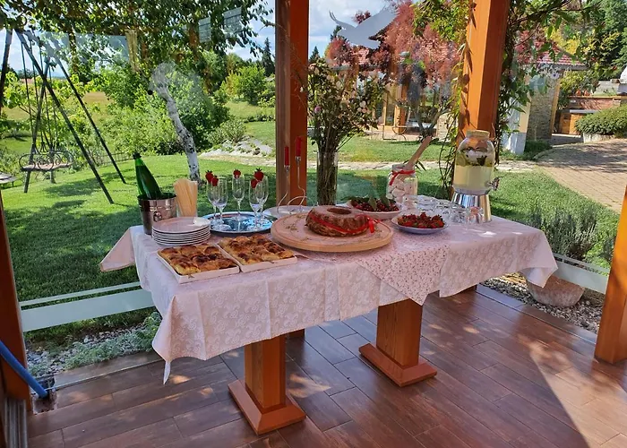 Angelina Alojamento de Acomodação e Pequeno-almoço