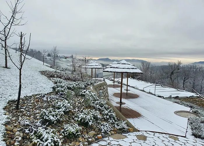 Angelina Bed & Breakfast