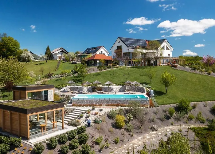 Angelina Bed & Breakfast 4*